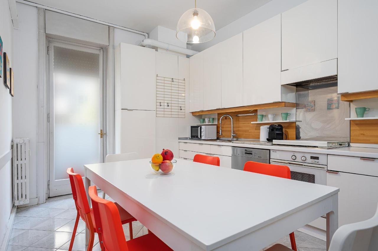 Hemeras Boutique Homes - Design In Canals District Apartment Mailand